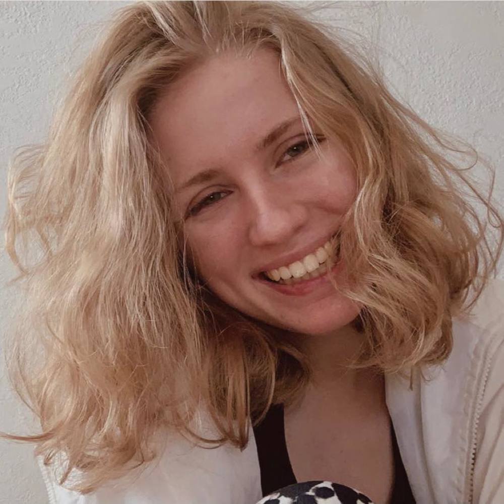 Meet your Posher, Madeline